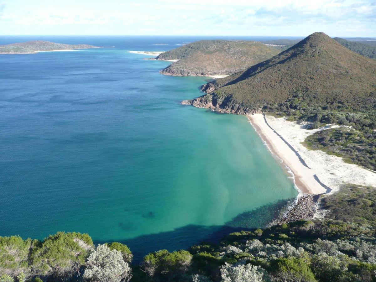 Dutchie'S Dream - Glorious Views And Opposite Dutchies Beach Nelson Bay Exteriér fotografie